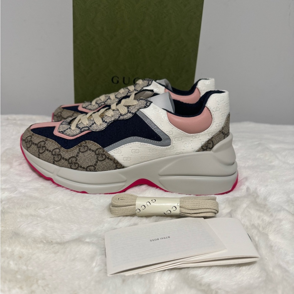 Gucci Women's Pink and Navy Rhyton Sneakers - Picture 2 of 5